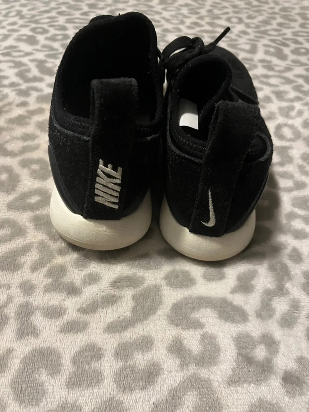 Nike Slip-On Sneakers with White Sole - Picture 2 of 3